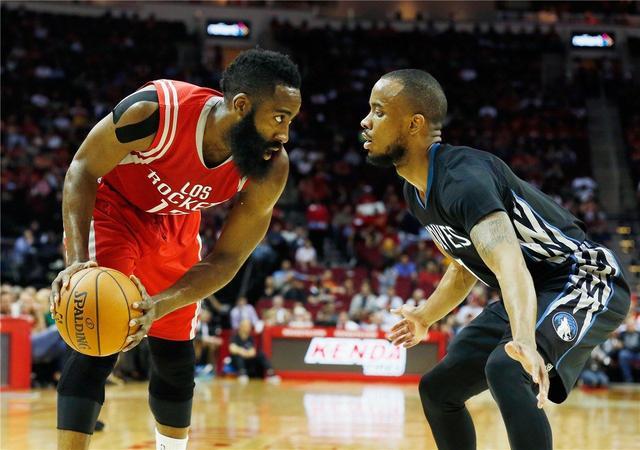 出了超龄的 出了超龄的